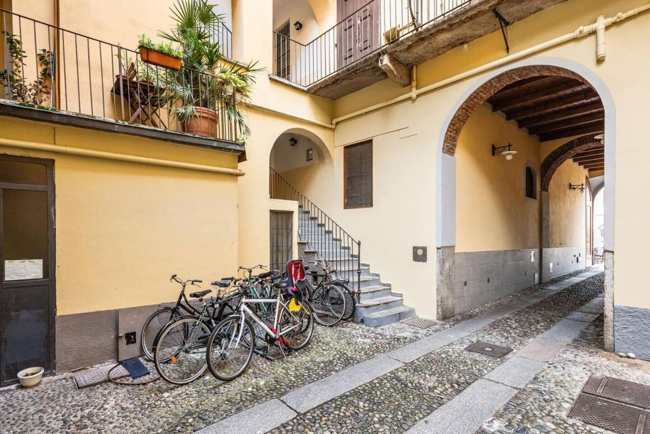 Piccola Venezia A Milano- Il Fascino Dei Navigli! Lejlighed Eksteriør billede
